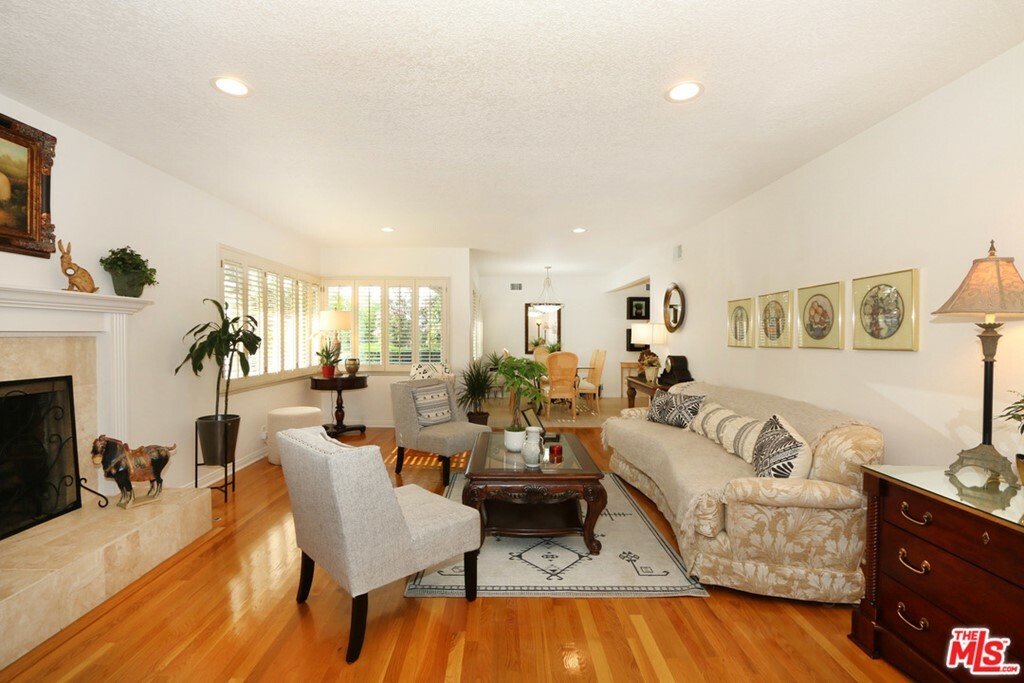 Property Photo:  4145 Oak Hollow Road  CA 91711 