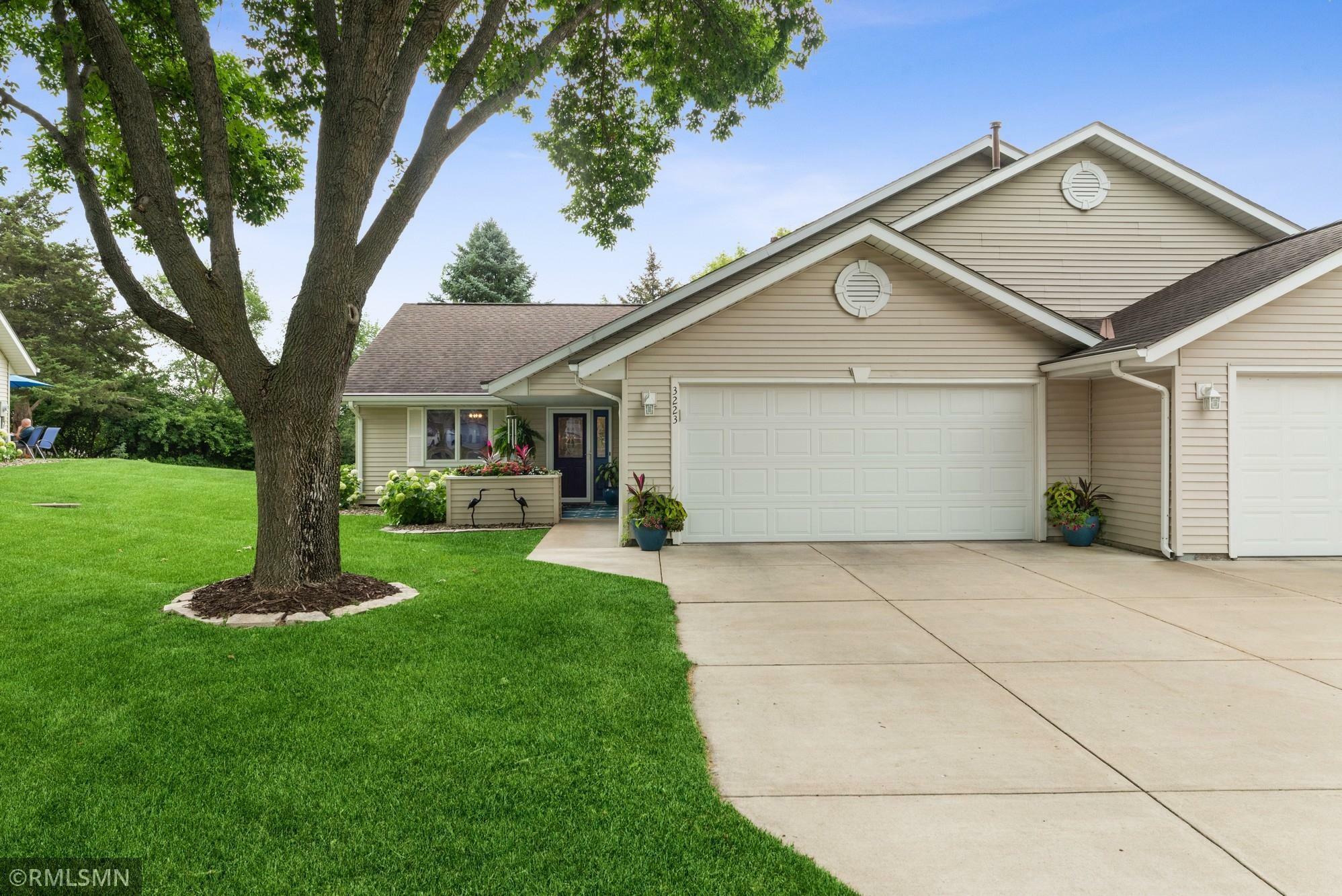 Property Photo:  3223 Riverwood Drive  MN 55033 