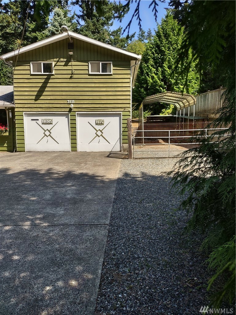 Property Photo:  7111 Meadowdale Beach Rd  WA 98026 