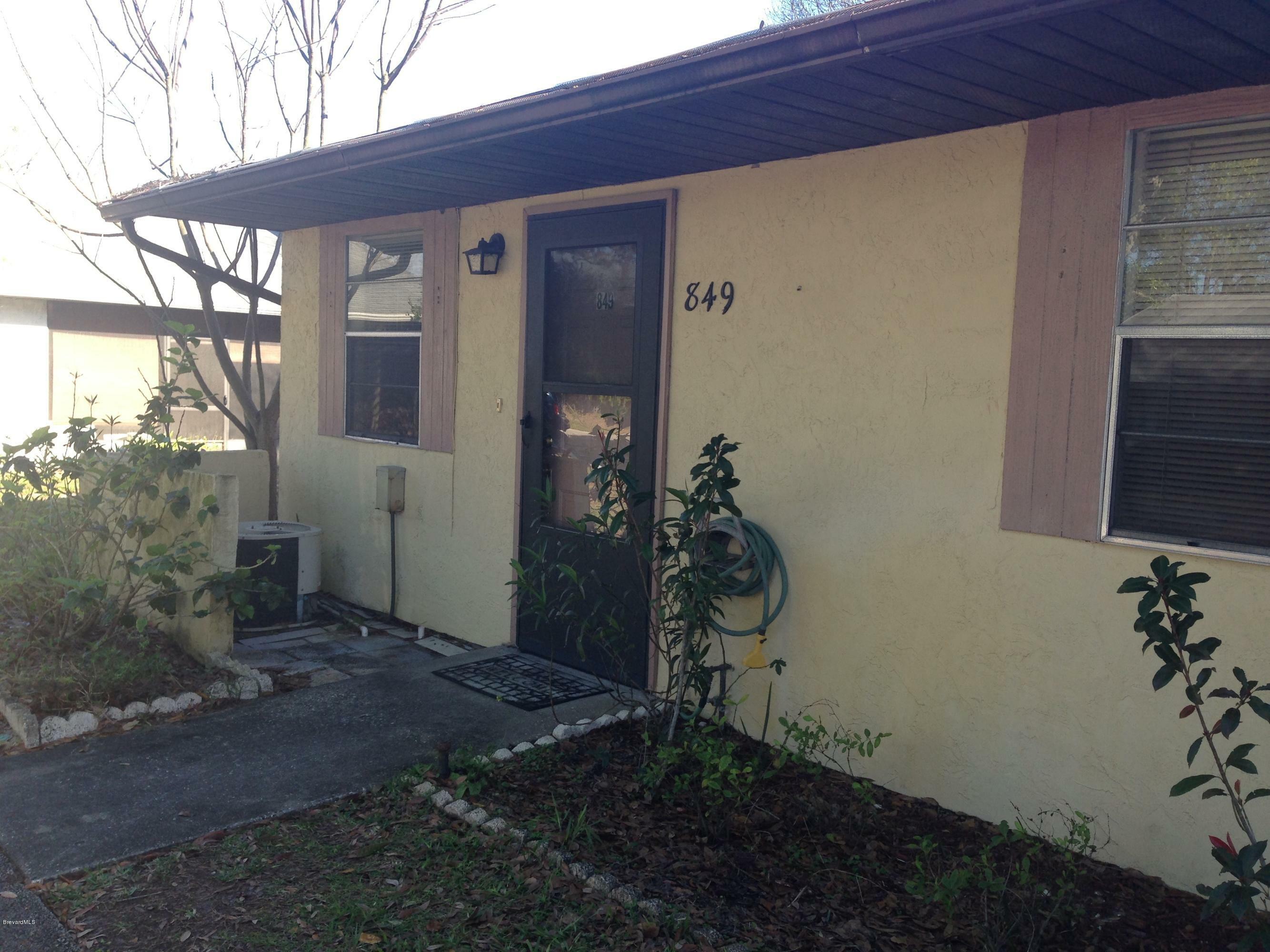 Property Photo: 849 Dow Lane FL 32780