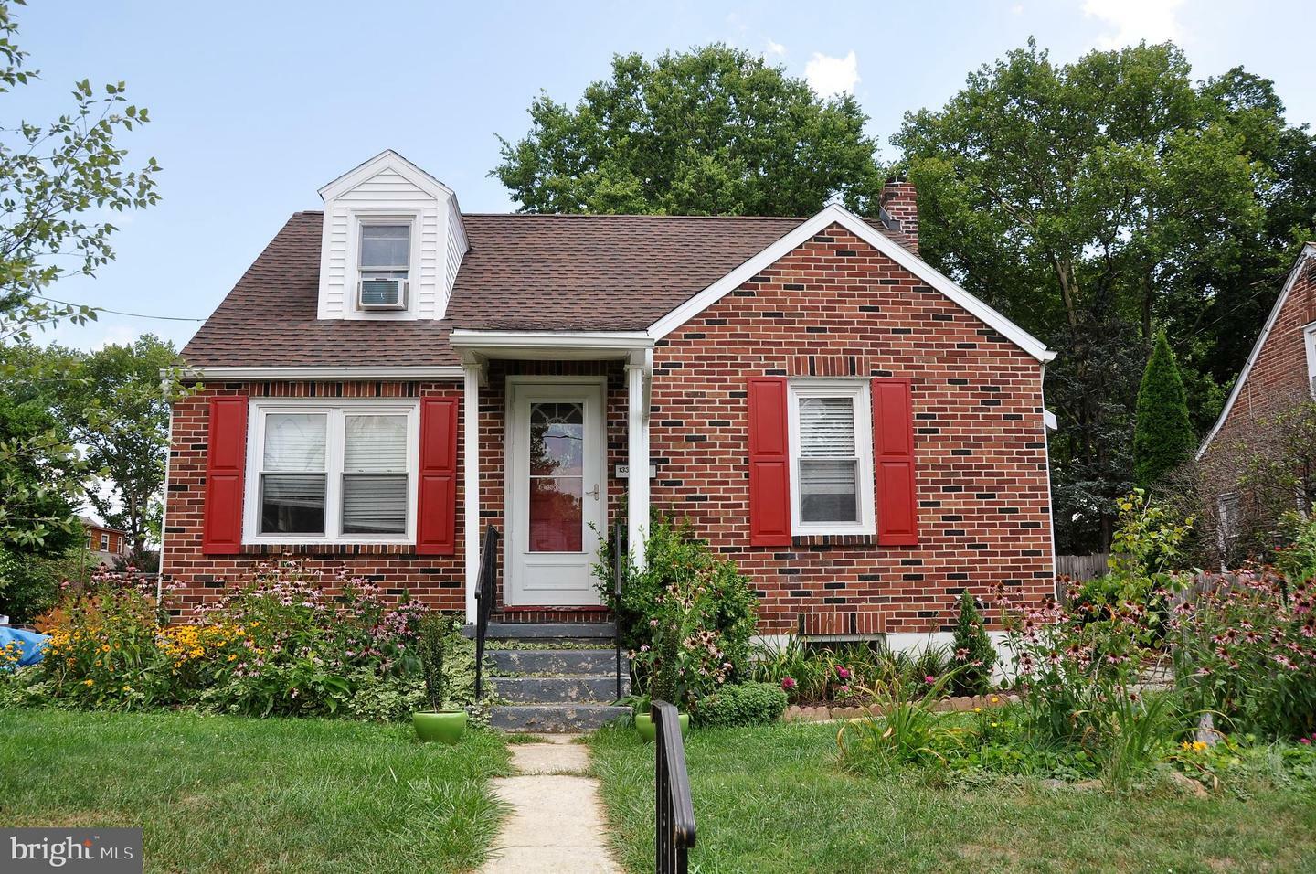 Property Photo: 133 N Oxford Street PA 17402