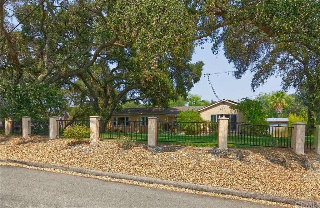 Property Photo:  9125 Mountain View Drive  CA 93422 