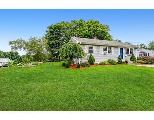 Property Photo:  75 Crestview Road  MA 02451 