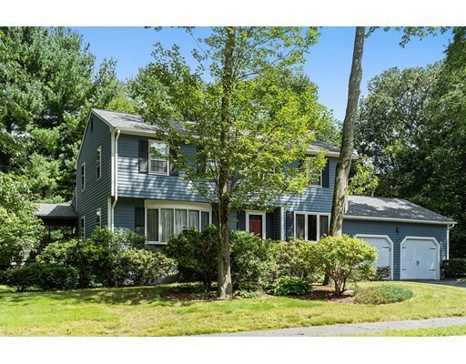 Property Photo: 6 Joanne Dr MA 01581