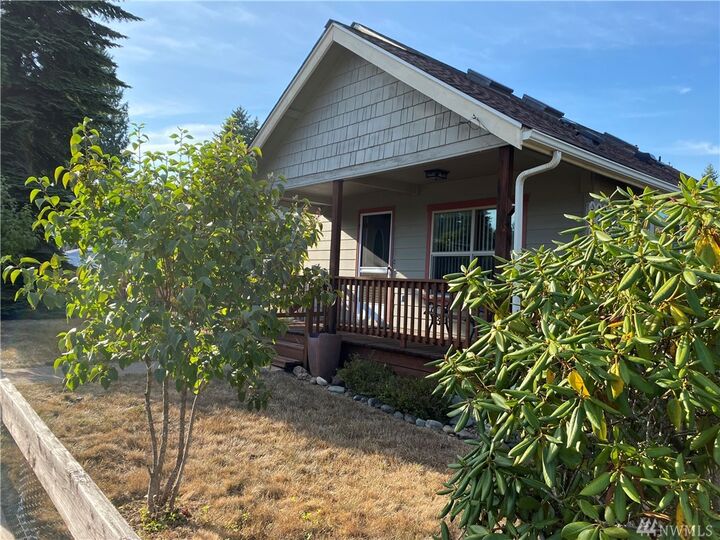 Property Photo: 1222 Olympic Ave WA 98584