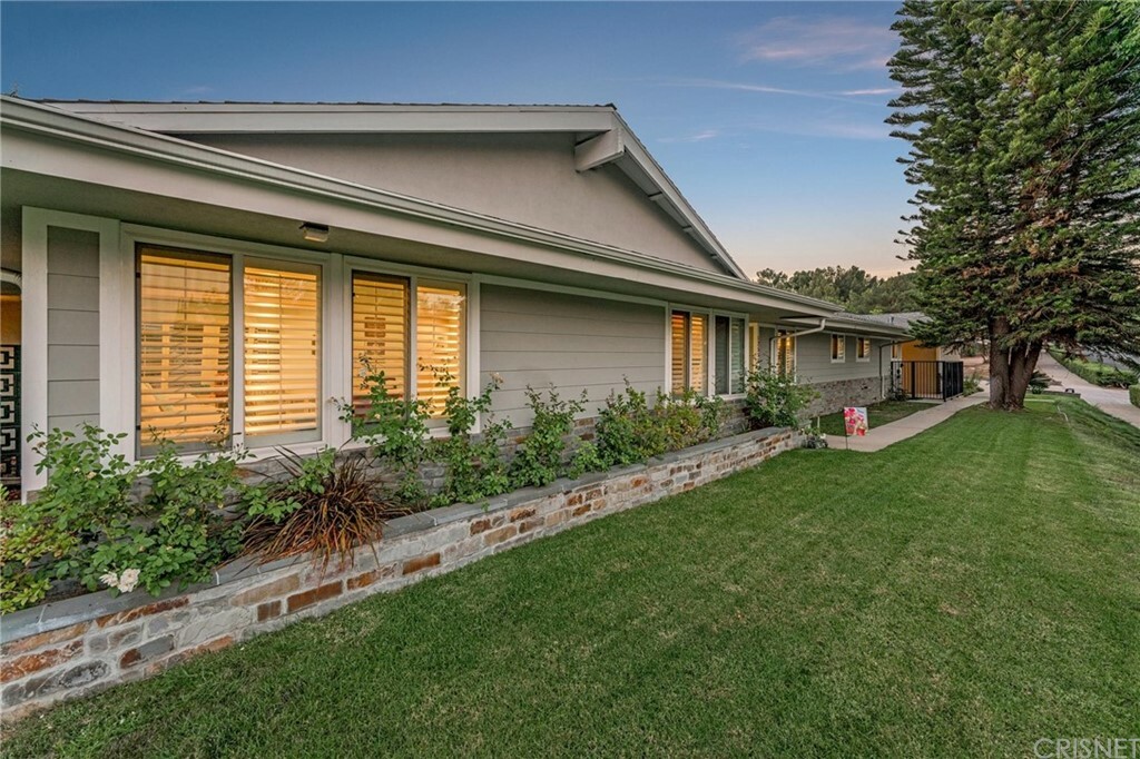 Property Photo: 12555 Woodley Avenue CA 91344