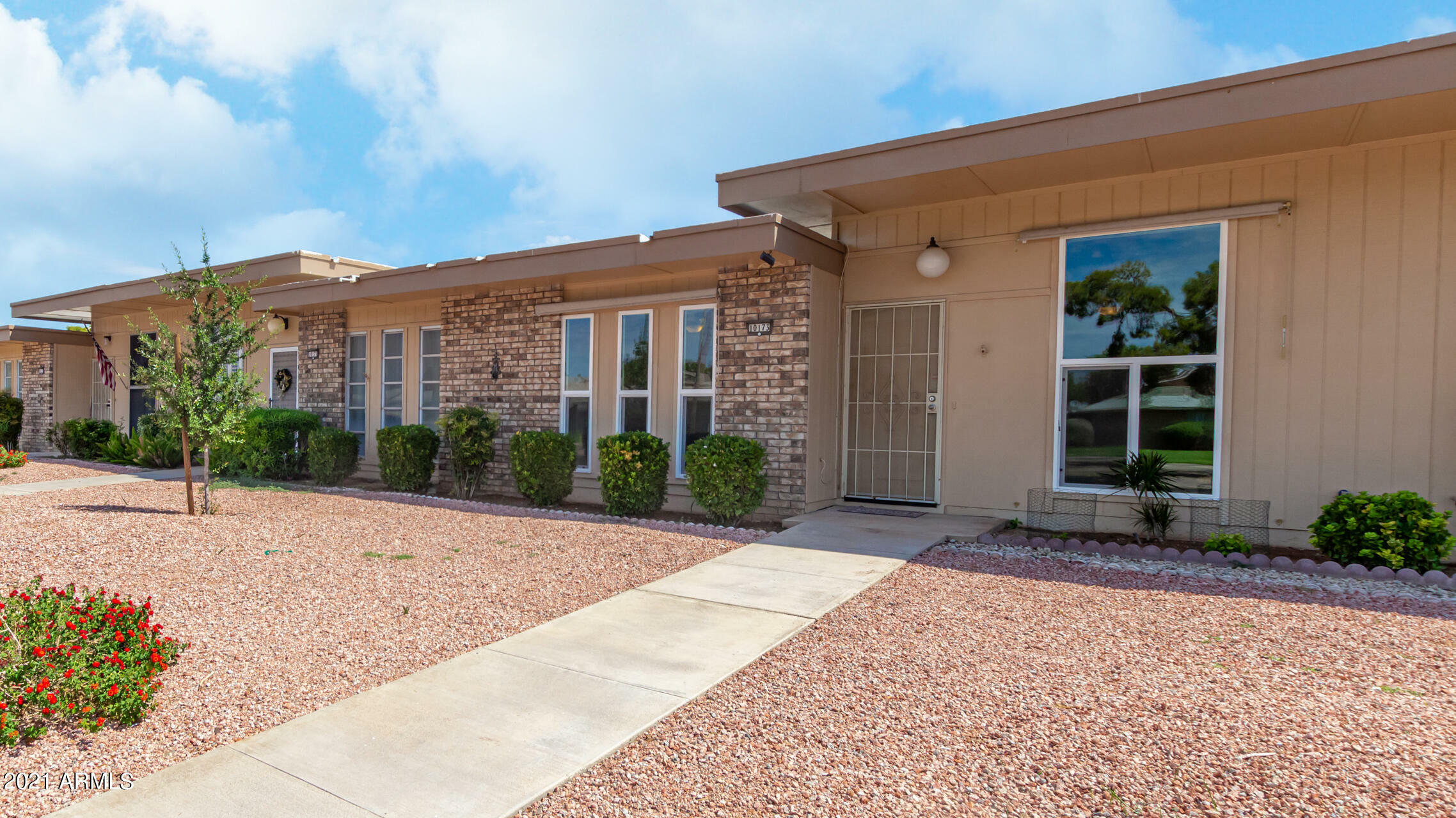 Property Photo: 10173 W Thunderbird Boulevard AZ 85351