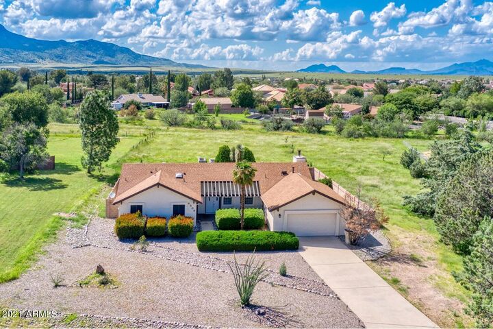 Property Photo: 4508 S Shoshoni Avenue AZ 85650
