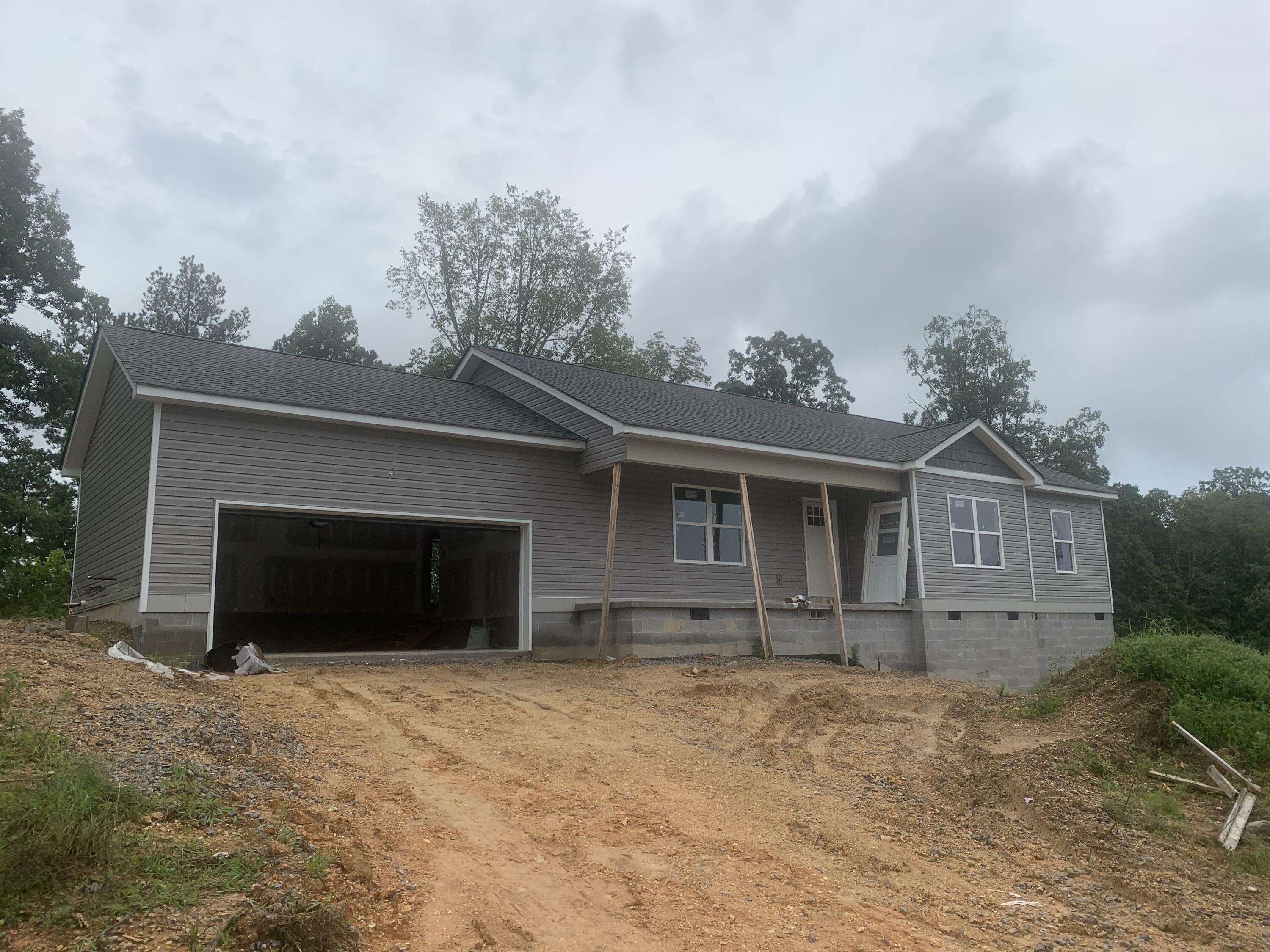 Property Photo:  1851 Staghorn Dr  TN 37379 