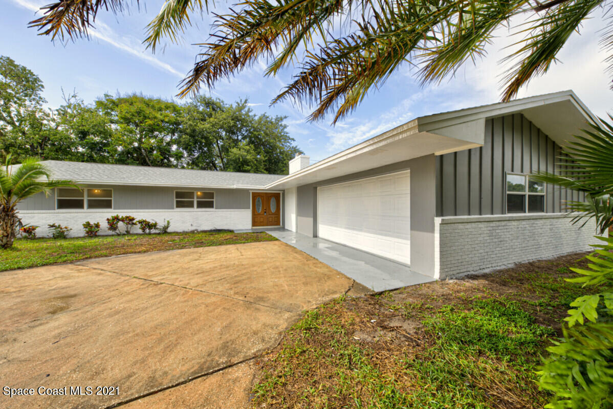 Property Photo:  4357 Lantern Drive  FL 32796 