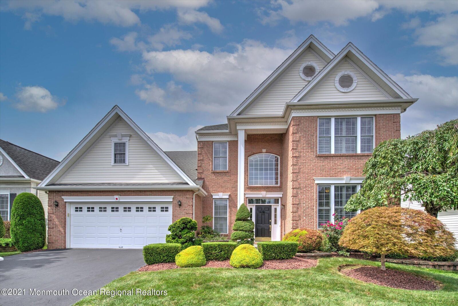 Property Photo:  12 Beth Page Drive  NJ 08831 