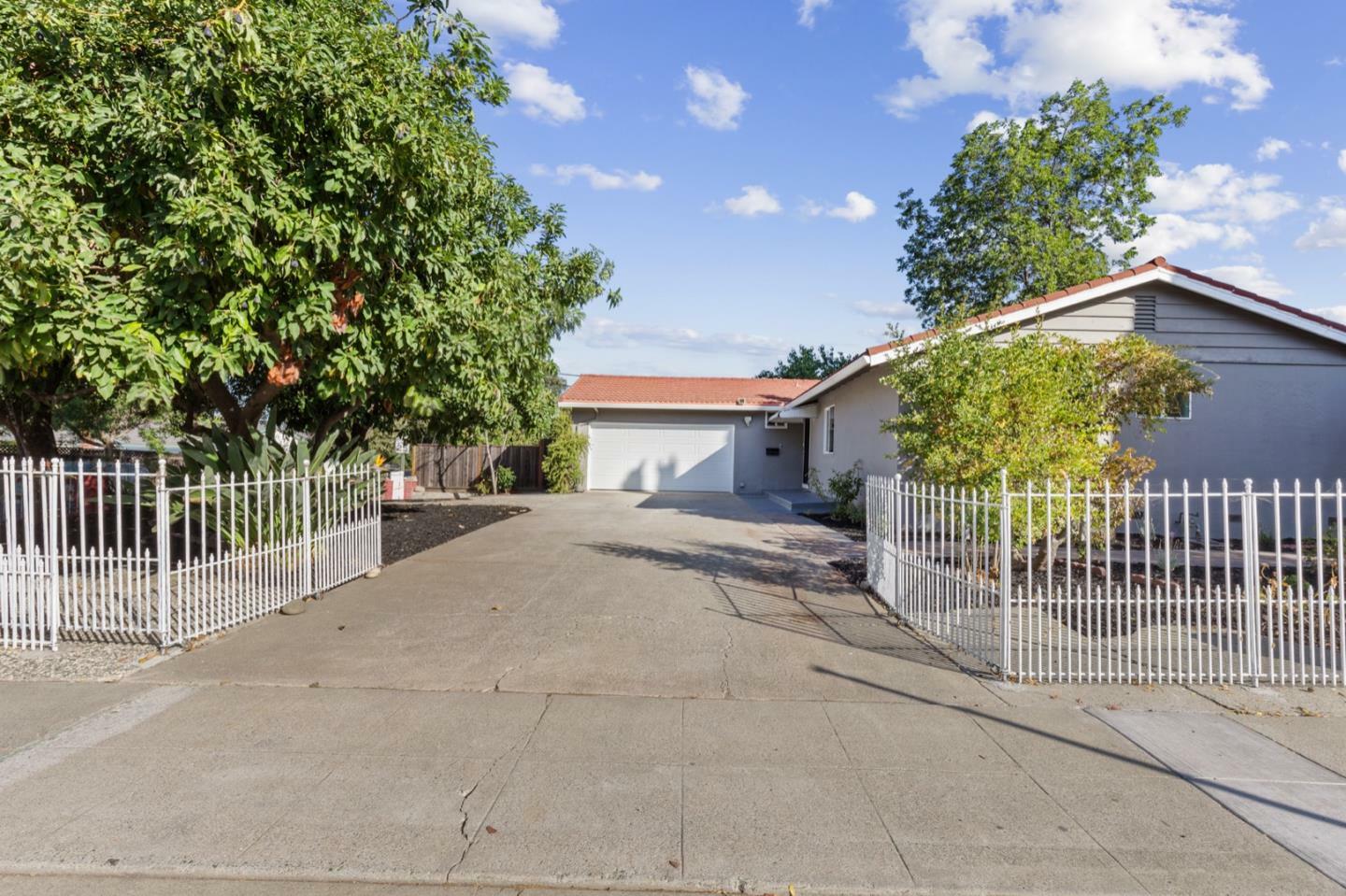 Property Photo: 3107 Sierra Road CA 95132