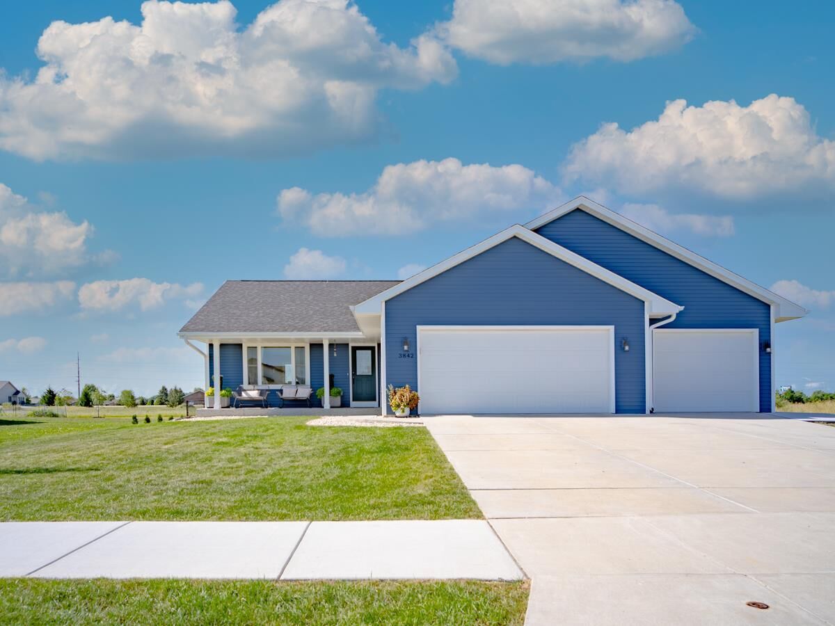 Property Photo:  3842 Lucey St  WI 53546 