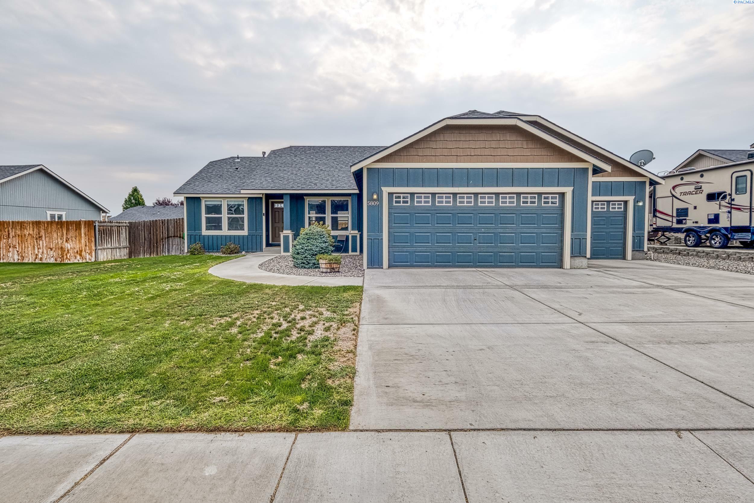 5809 Robert Wayne Dr  Pasco WA 99301 photo