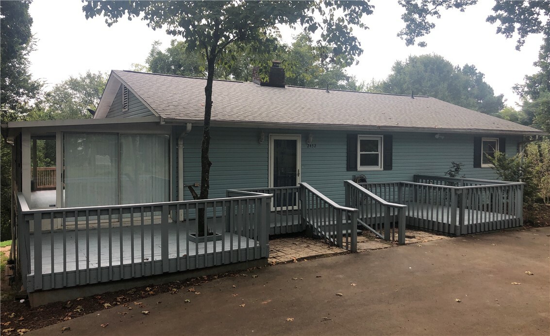 Property Photo: 2432 Six Mile Highway SC 29630