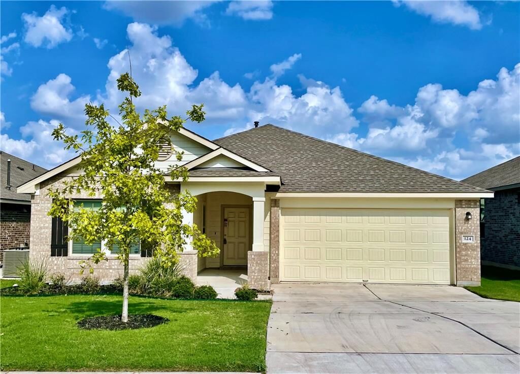 Property Photo: 124 Finstown Street TX 78634