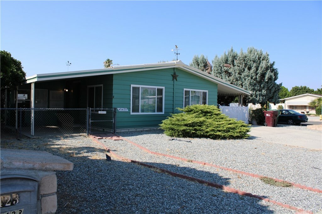 Property Photo:  43423 Dessie Way  CA 92544 