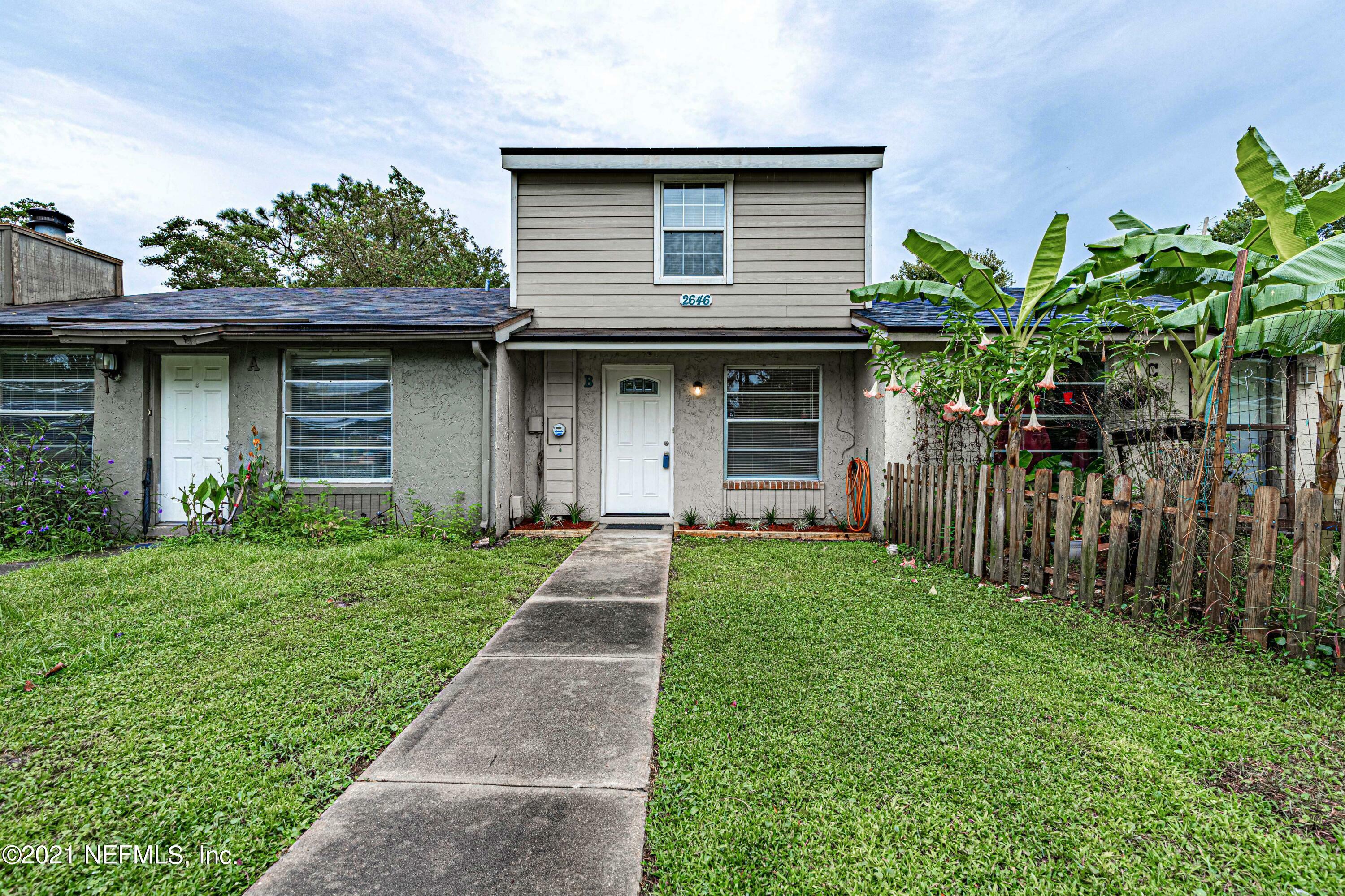 Property Photo:  2646 Sunrise Village Drive B  FL 32065 