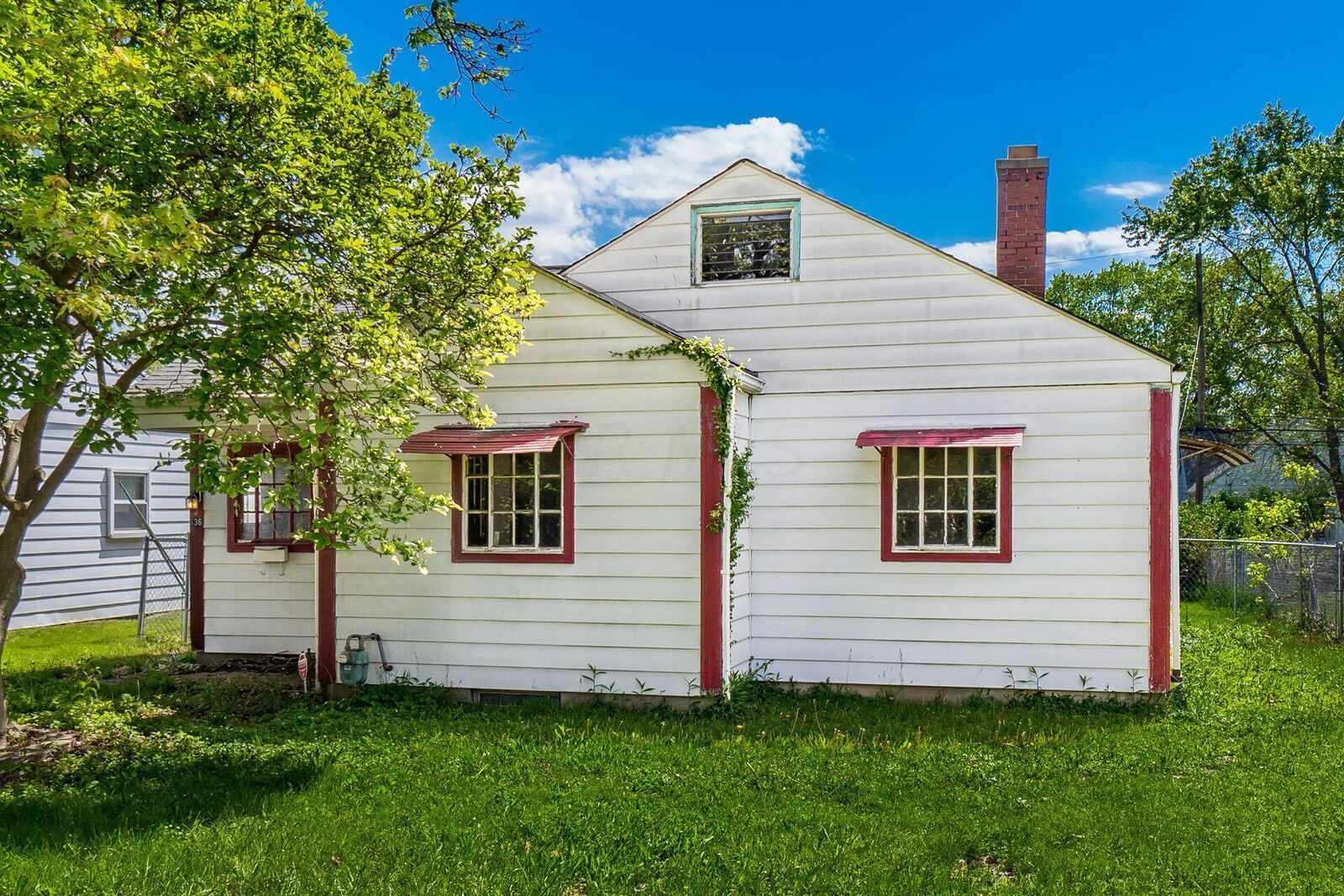Property Photo:  636 S Waverly Street  OH 43213 