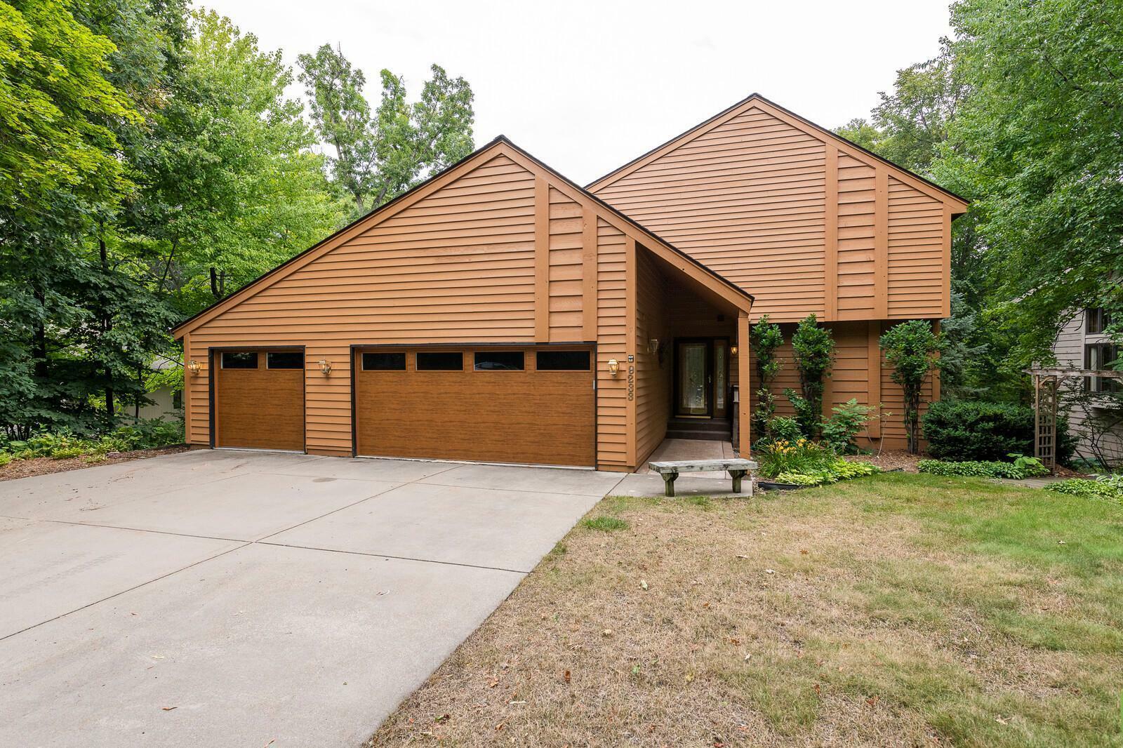 Property Photo:  9233 Yukon Avenue S  MN 55438 