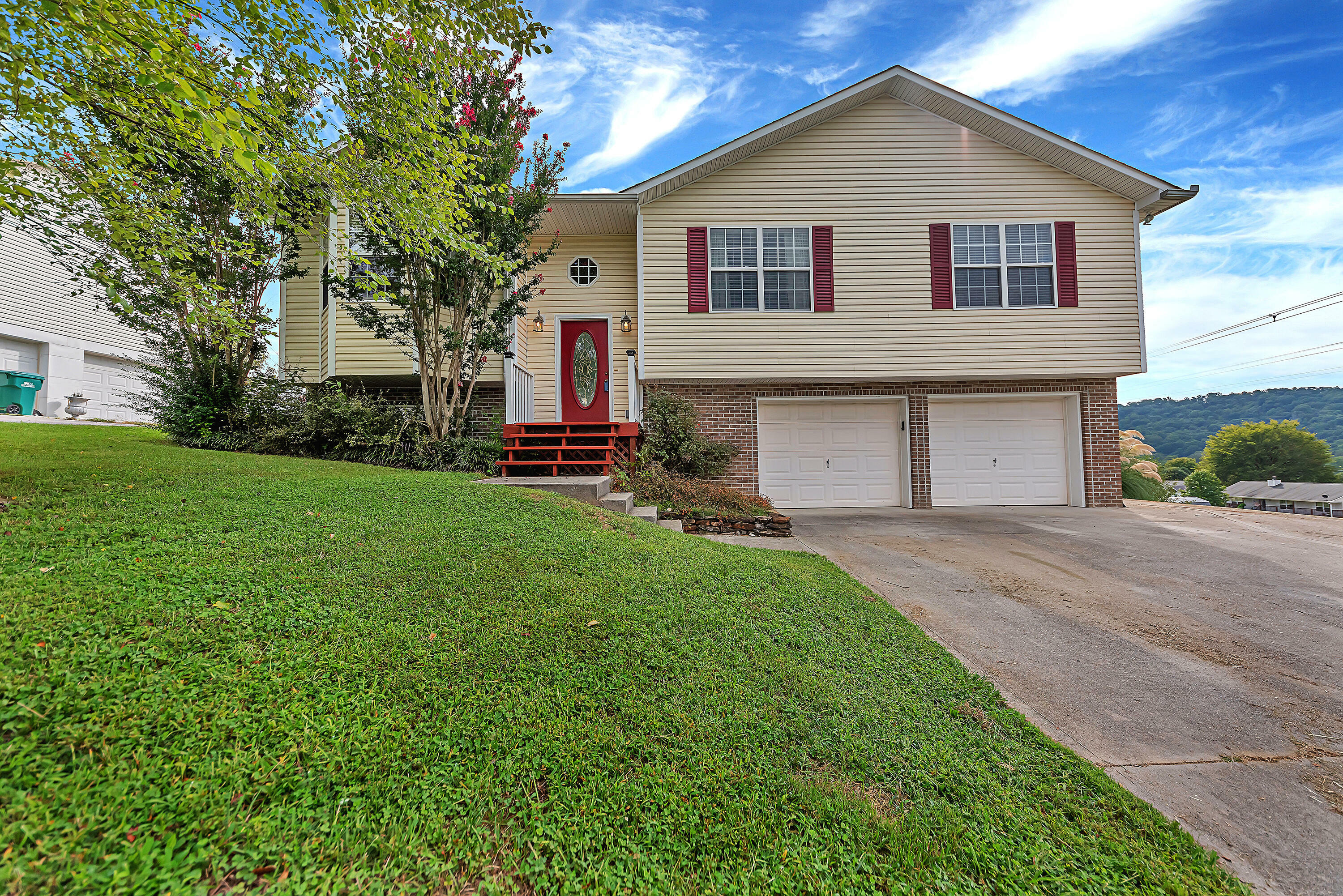 Property Photo: 7420 Twin Brooks Blvd TN 37918