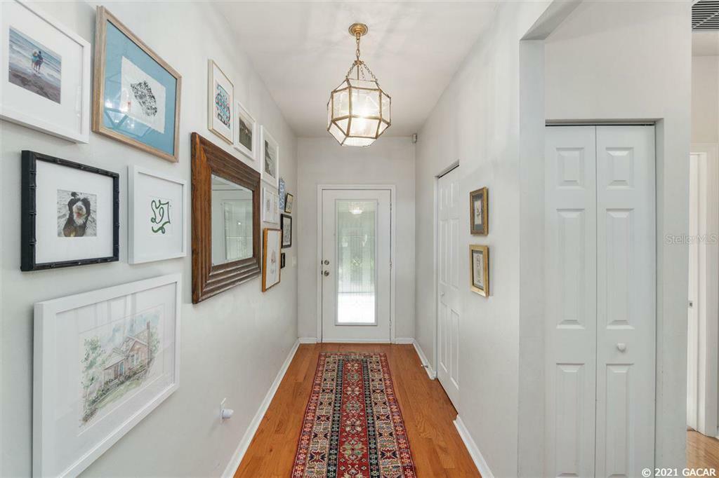 Property Photo:  7505 SW 84th Drive  FL 32608 