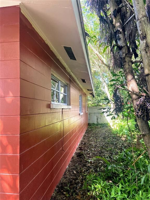 Property Photo:  610 33rd Street W  FL 34205 