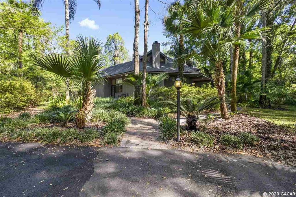 Property Photo:  9910 NW 57th Place  FL 32653 