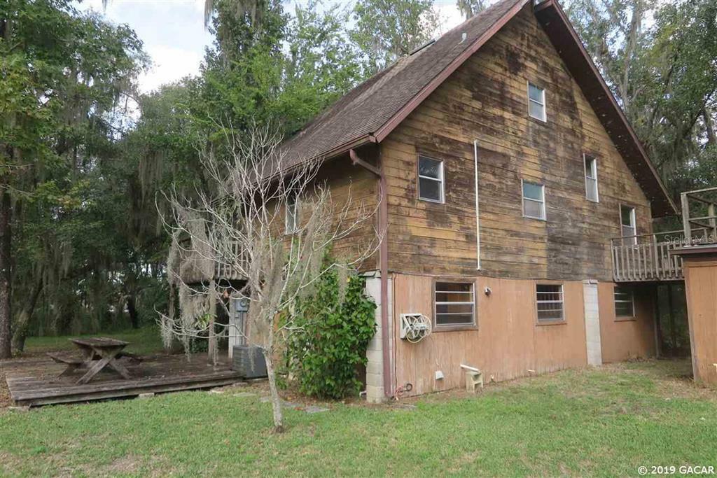 Property Photo:  6307 West Boulevard  FL 32666 