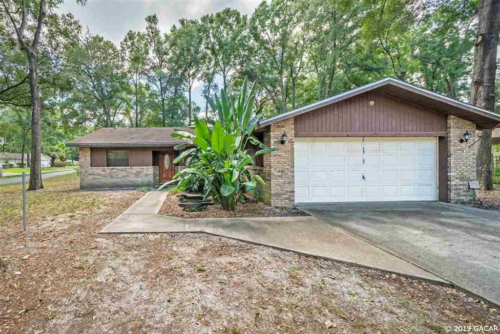 Property Photo:  7923 SW 17th Place  FL 32607 