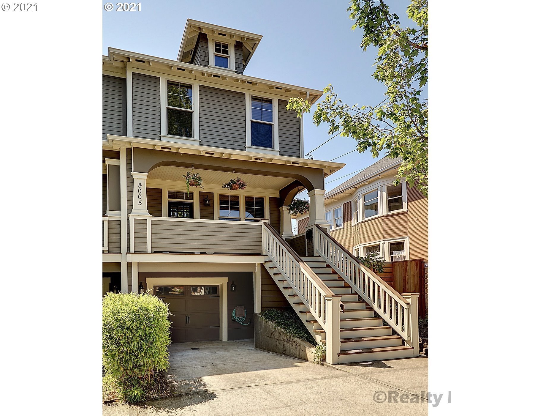 Property Photo: 4005 NE Rodney Ave OR 97212