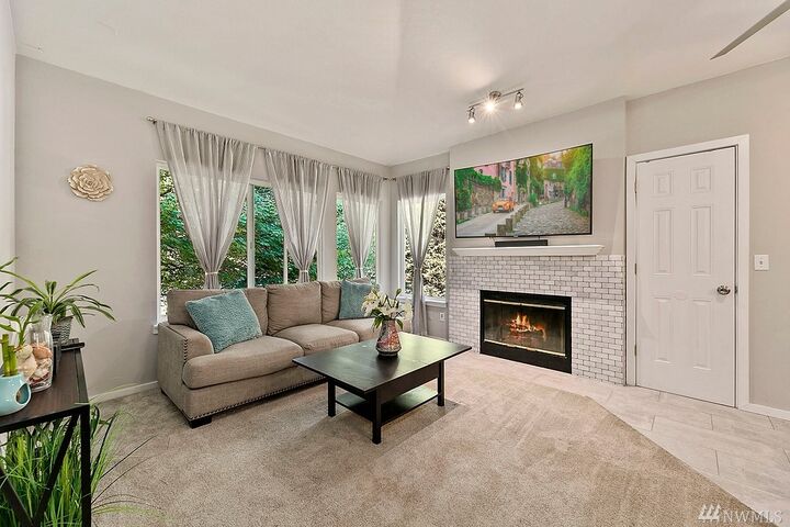 Property Photo:  9210 Market Place N201  WA 98258 