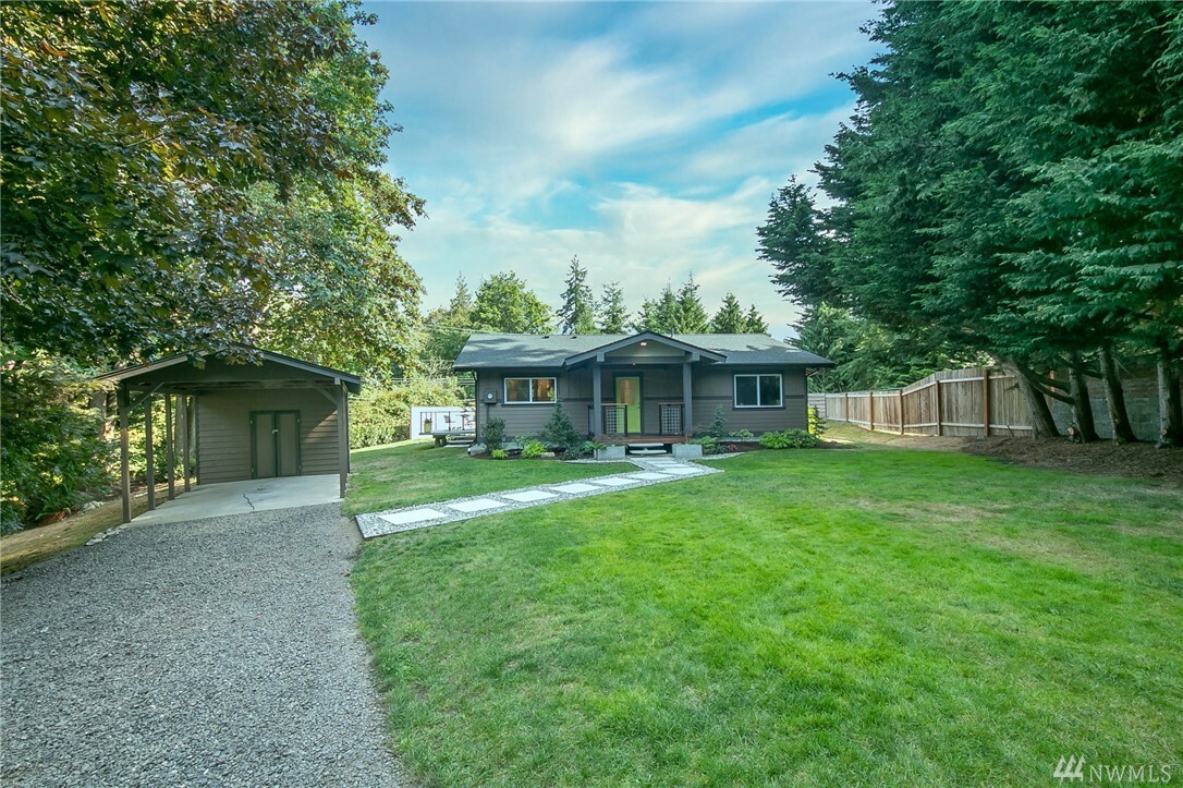 Property Photo:  24275 El Ferro Ct NE  WA 98342 