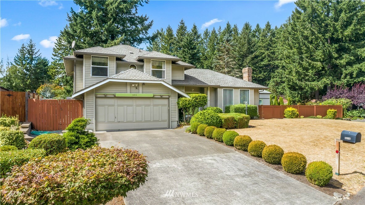 Property Photo:  6816 Twin Hills Drive W  WA 98467 