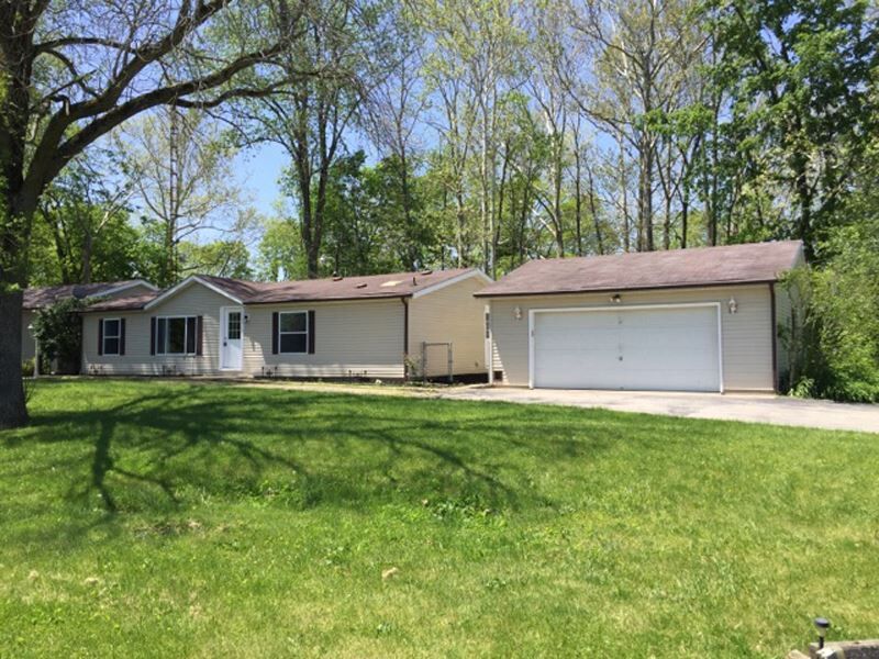 Property Photo:  16367 Hoover Road  IN 47346 