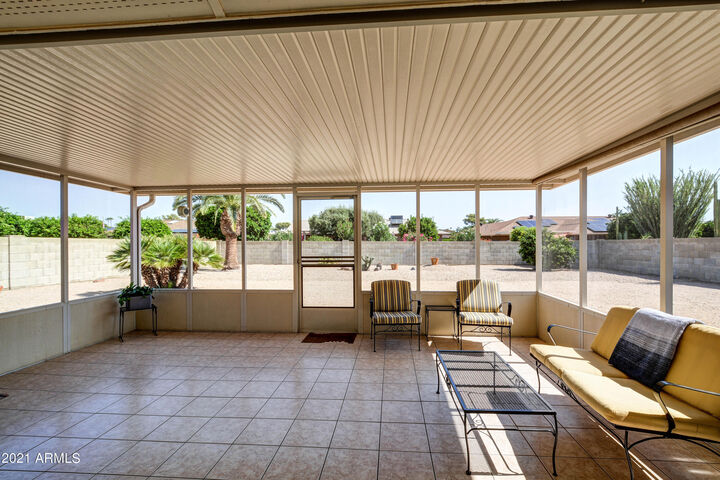 Property Photo: 9402 W Manzanita Drive AZ 85373