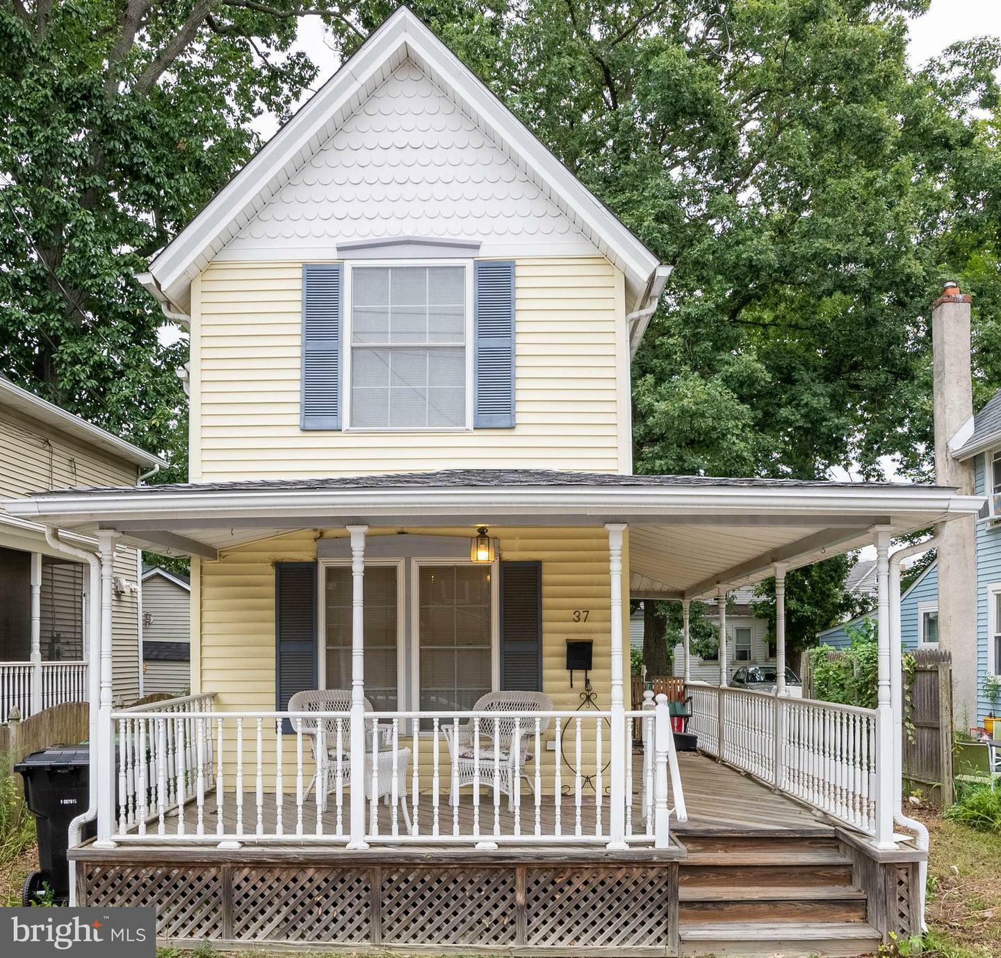 Property Photo:  37 S Oak Avenue  NJ 08071 