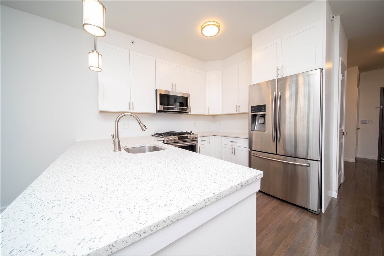 Property Photo: 850 Newark Ave 4D NJ 07306
