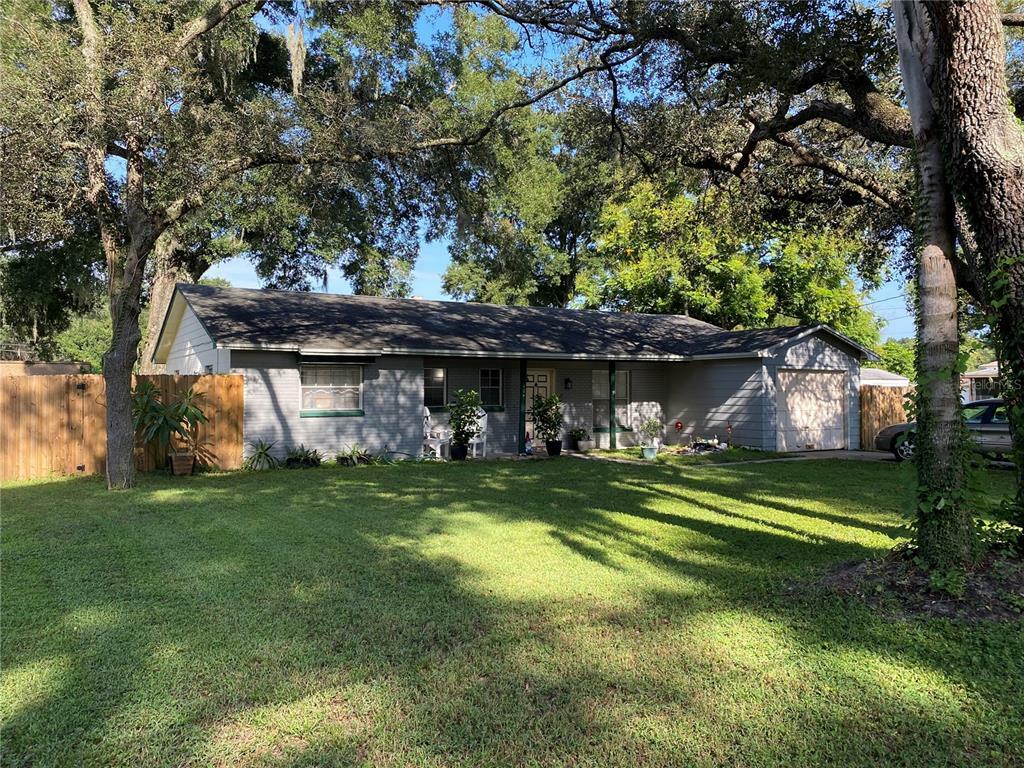 Property Photo:  124 Sandra Avenue  FL 33510 