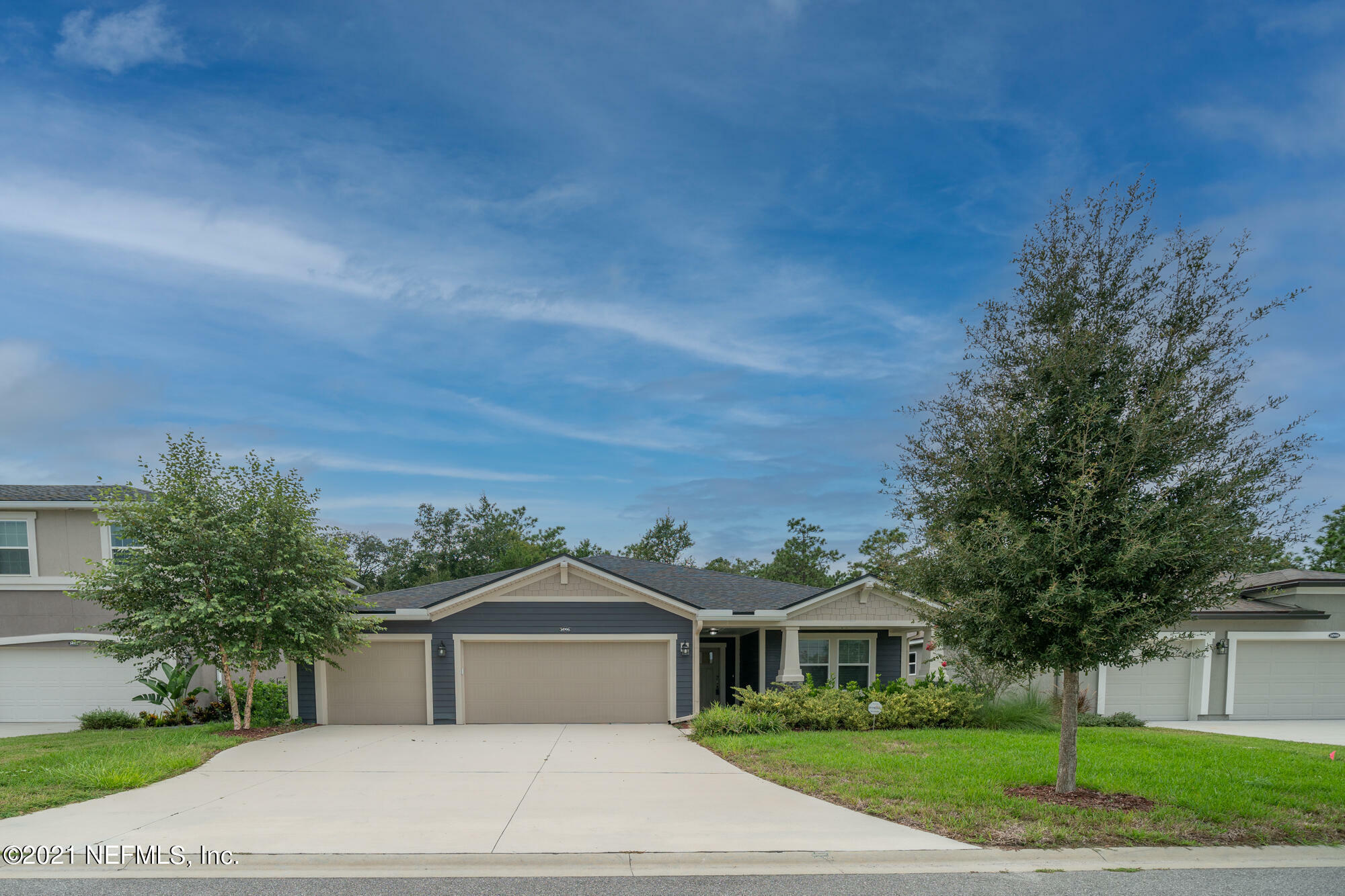 Property Photo:  14906 Corklan Branch Circle  FL 32258 