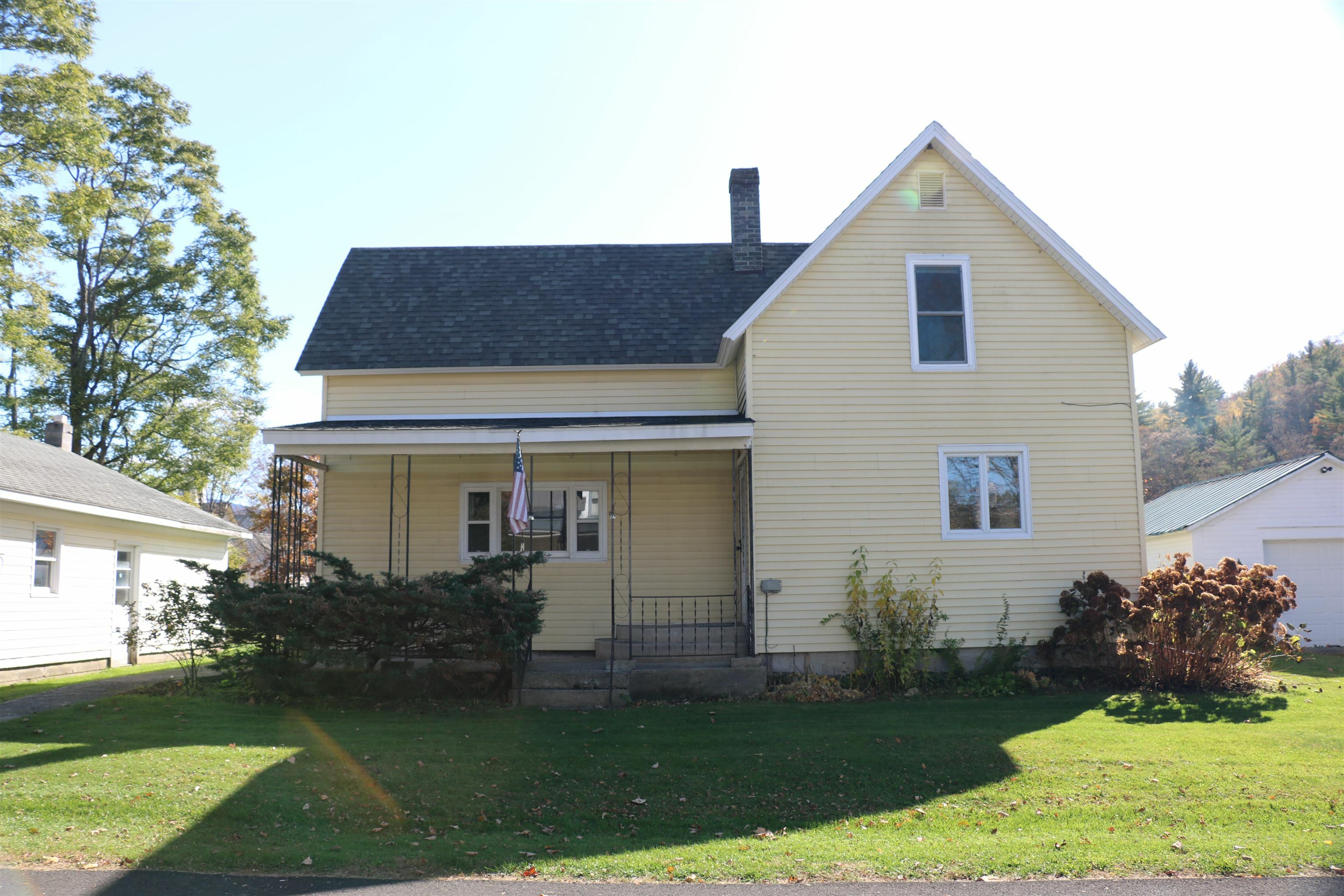 Property Photo:  57 Creamery Street  VT 05443 