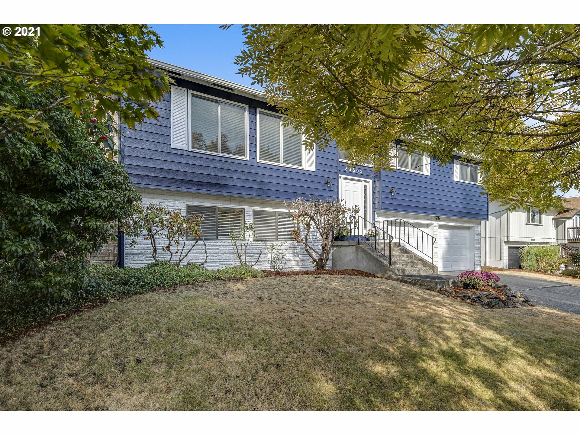 Property Photo:  20605 SW 90th Ave  OR 97062 