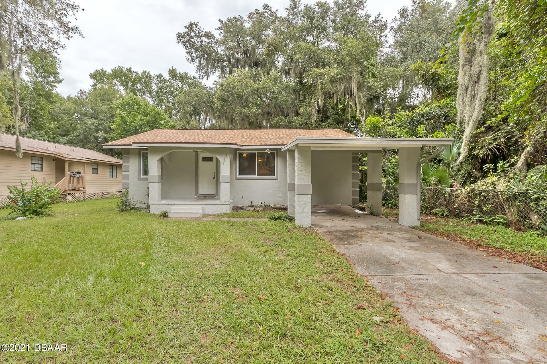 Property Photo:  319 Reva Street  FL 32114 