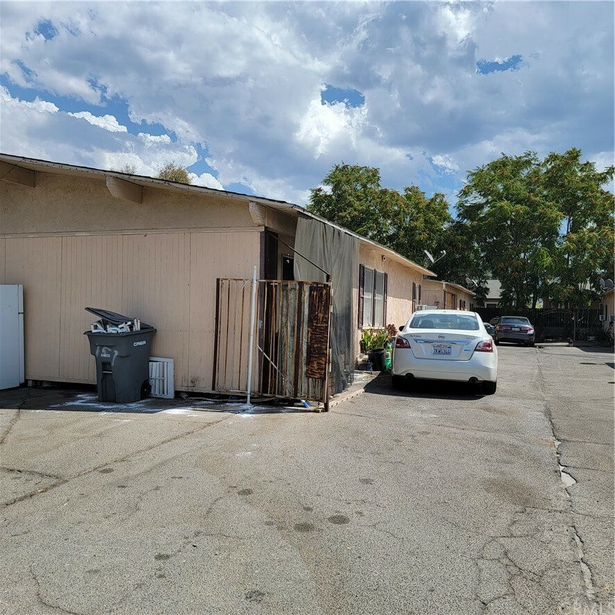 Property Photo:  157 N Sheriff Avenue  CA 92583 