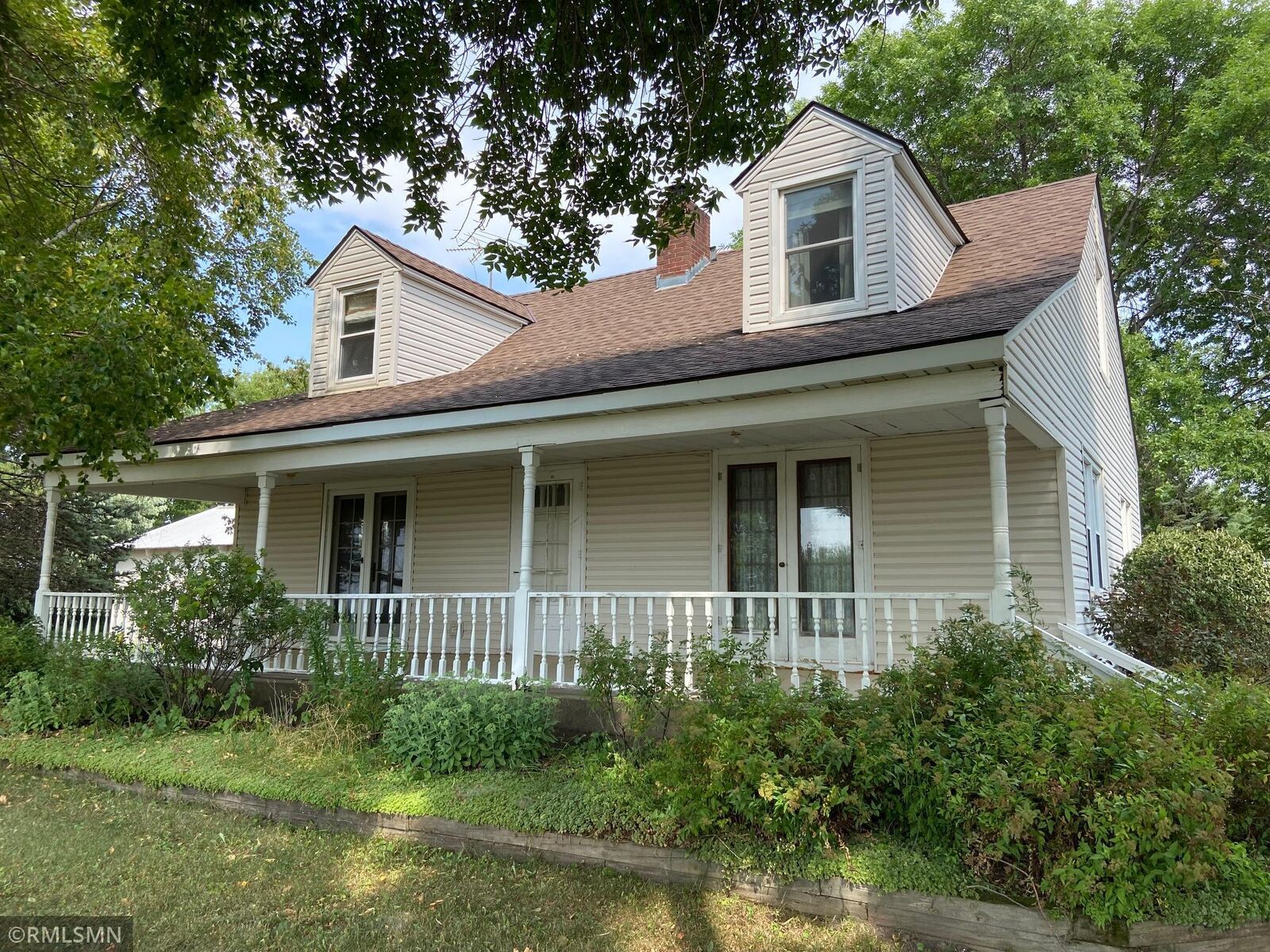Property Photo:  17536 Joan Avenue  MN 55033 