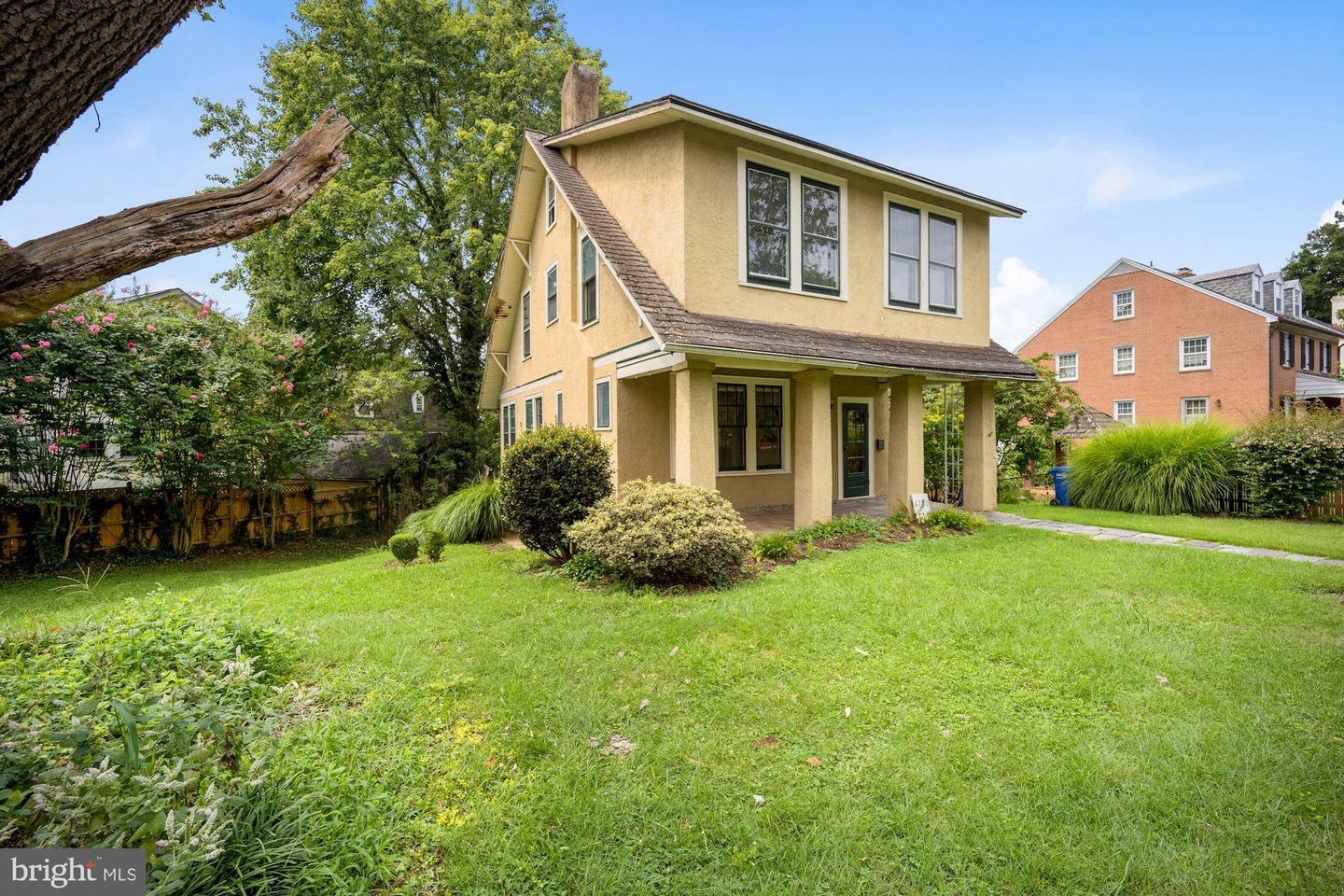 Property Photo: 4700 Massachusetts Avenue NW DC 20016