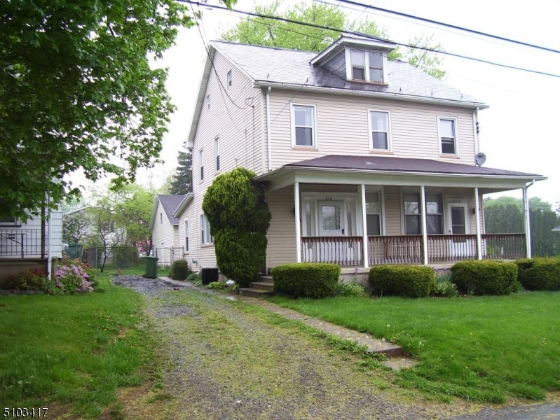 Property Photo:  614 Avenue A  NJ 08865 