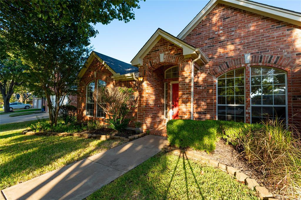 Property Photo:  2710 View Meadows  TX 76051 