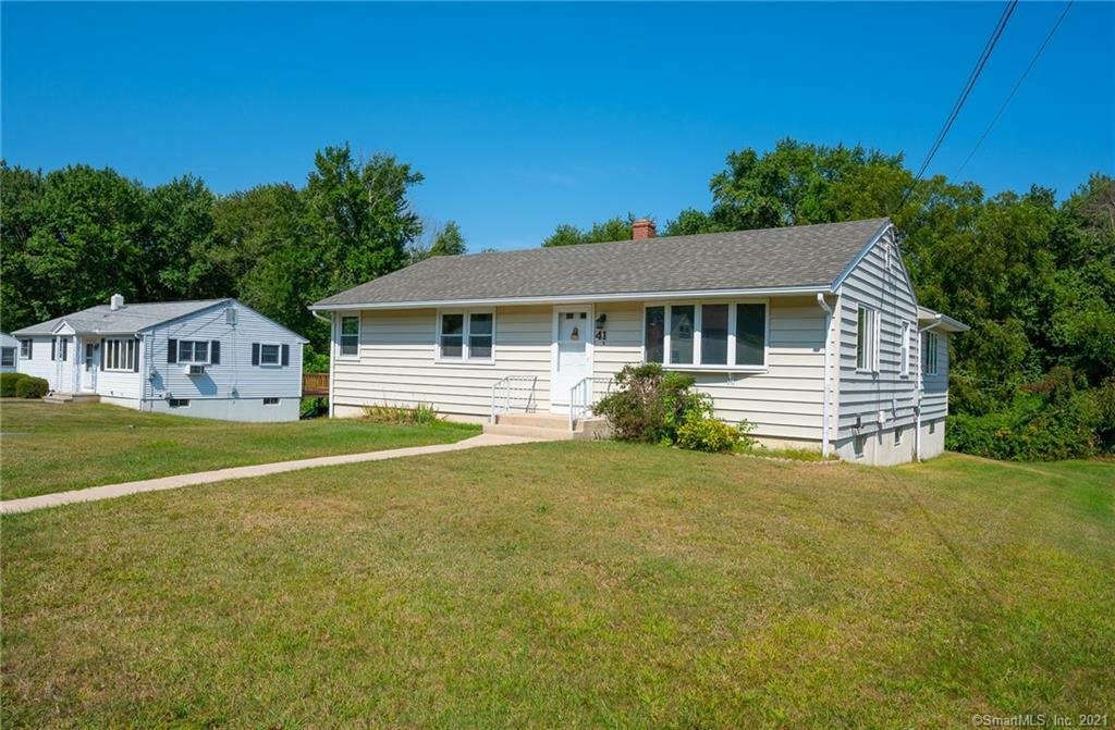Property Photo: 41 Roseleah Drive CT 06385