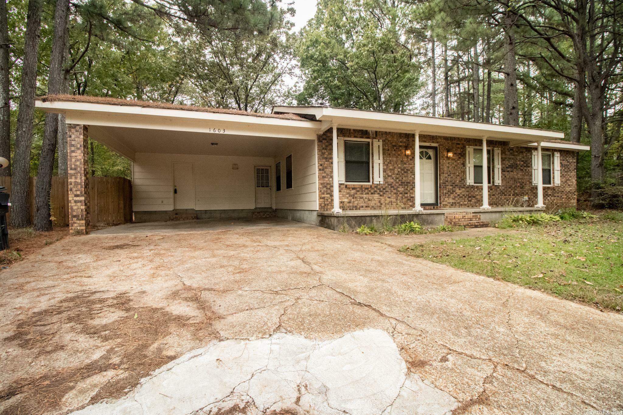 Property Photo:  1603 Teresa Circle  AR 72401 